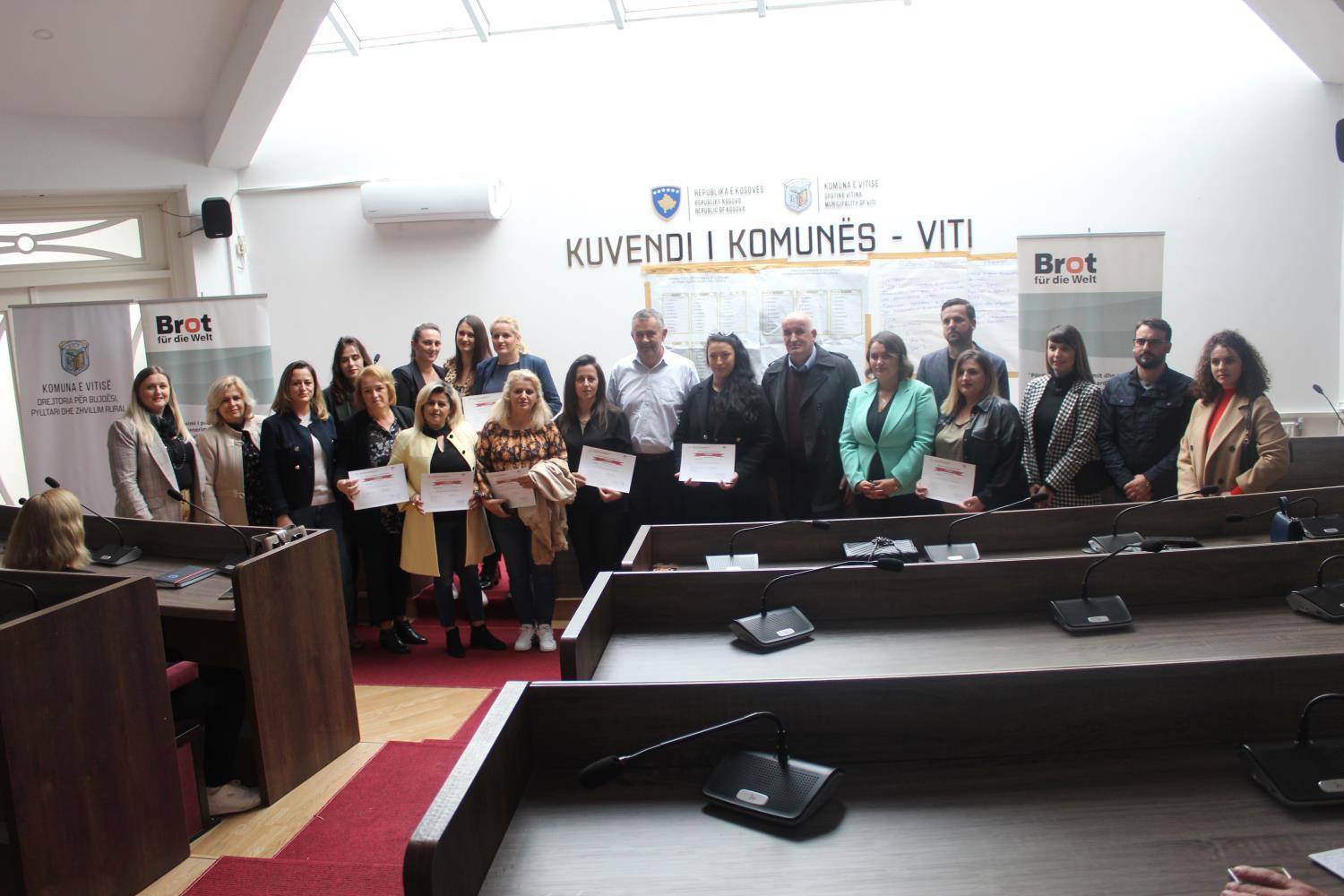 IADK çertifikon kandidatet nga Komuna e Vitisë 