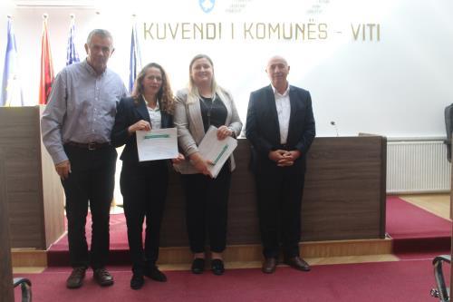 IADK certifies candidates from the Municipality of Vitia