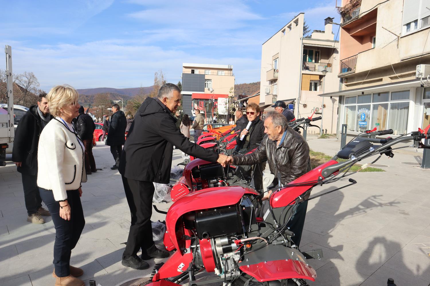 🌿Boosting Agriculture in Leposaviq/Leposaviq: Supporting Farmers with Modern Equipment🌿